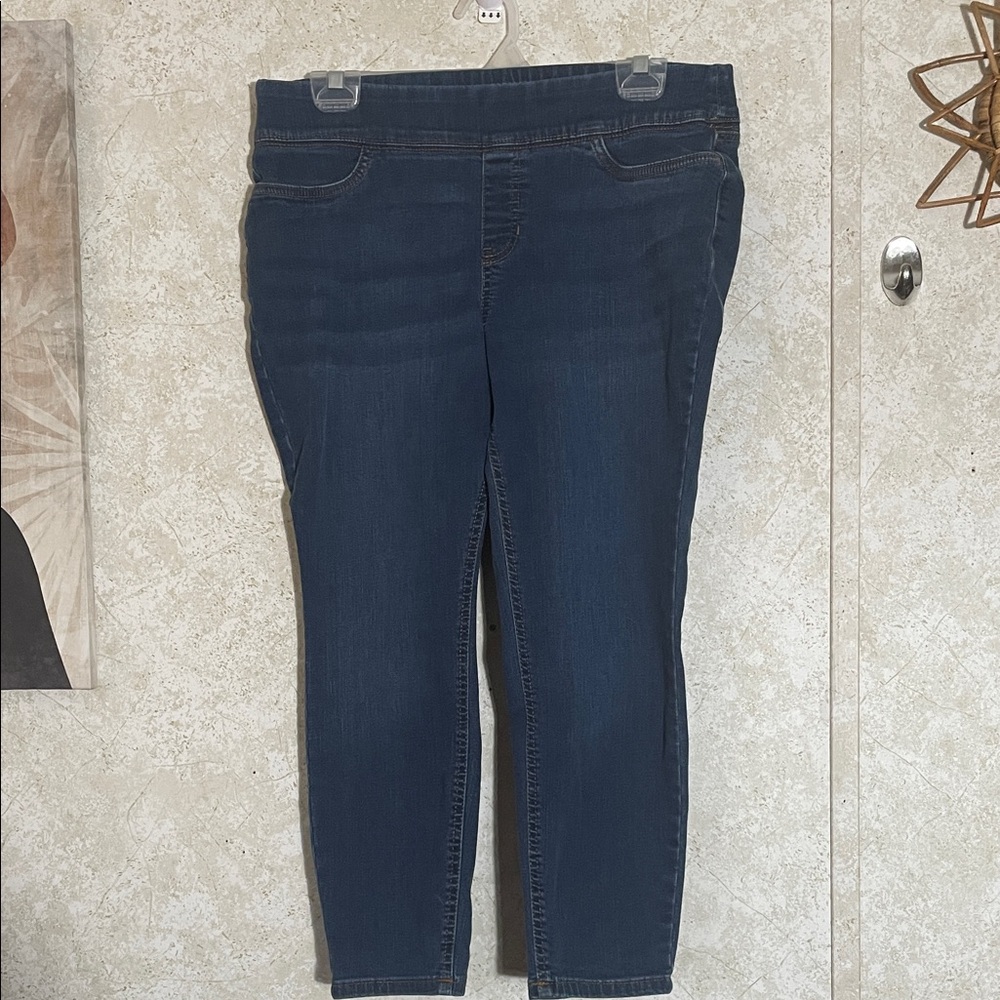 D&Co Blue Denim Women's Cropped Jeggings size 12p